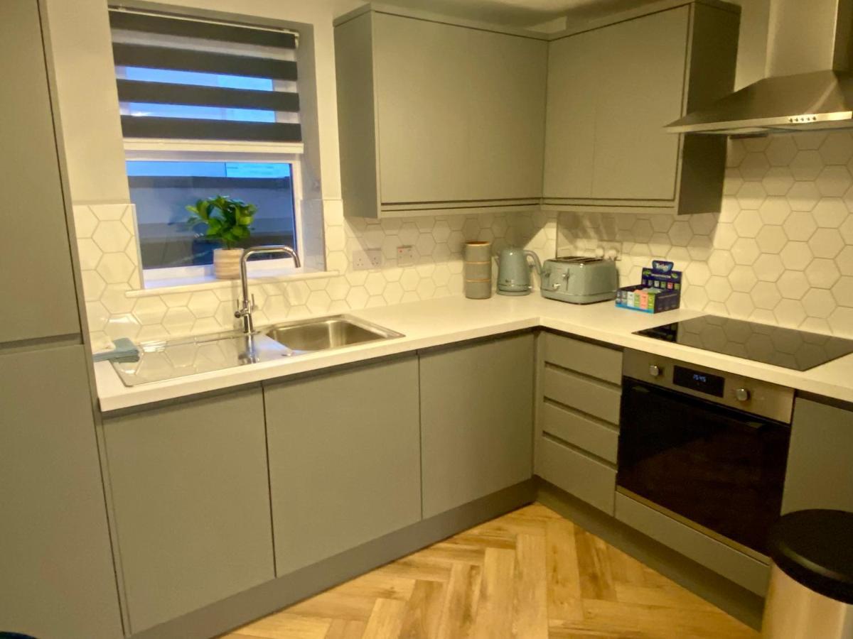Superb City Centre Apartment Within The City Walls York Bagian luar foto