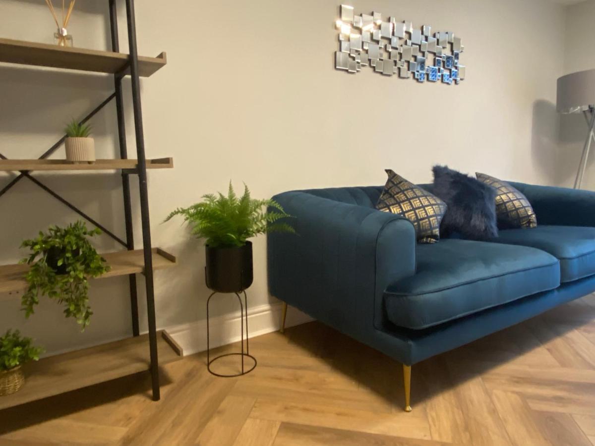 Superb City Centre Apartment Within The City Walls York Bagian luar foto